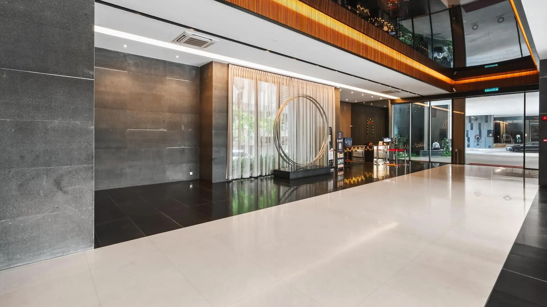 Apartment Kl118 View 3Br Suite - 3Mins To Station Opus Kl Kuala Lumpur Ma­lay­sia