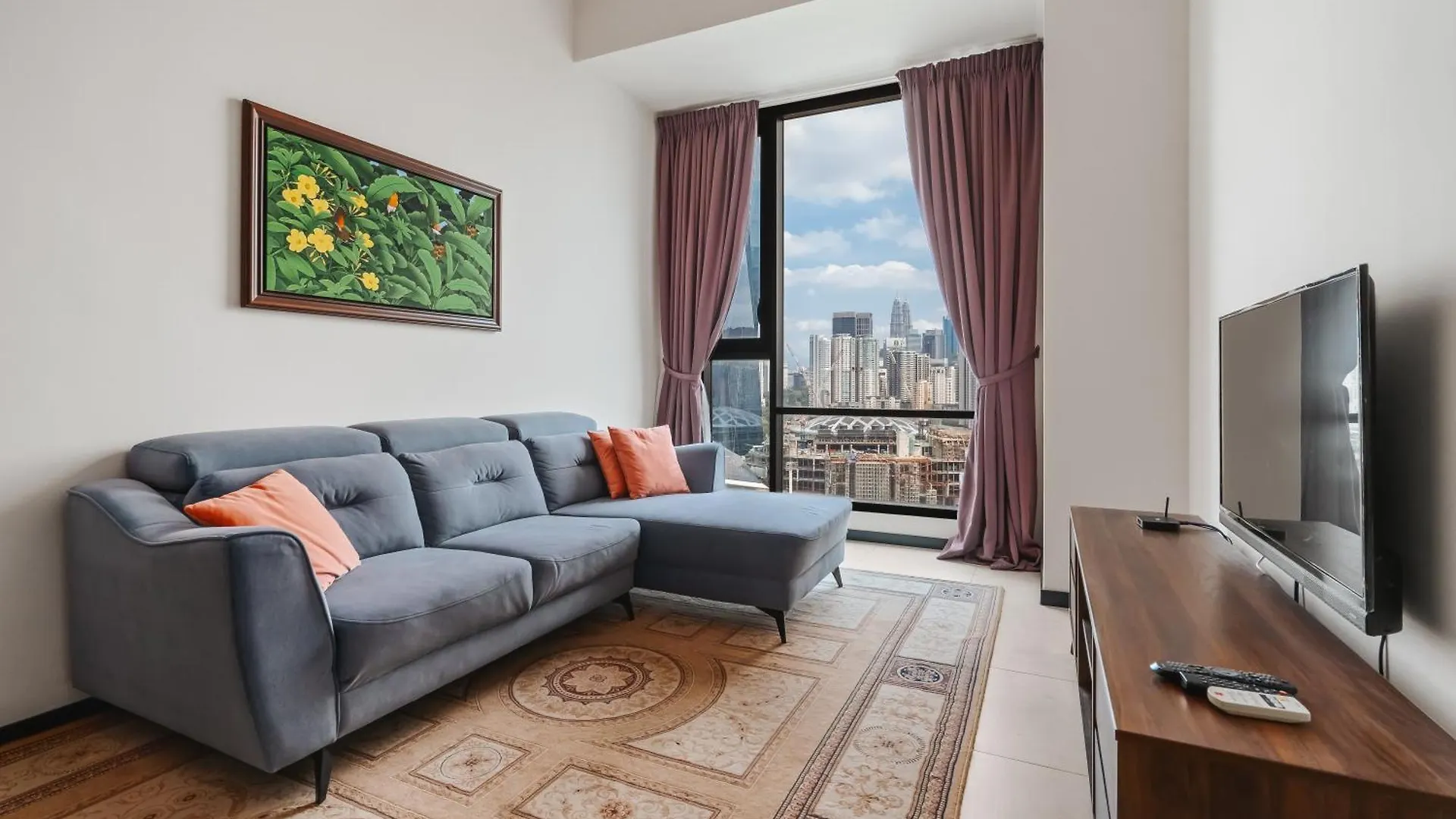 Kl118 View 3Br Suite - 3Mins To Station Opus Kl Kuala Lumpur 0*,  Ma­lay­sia