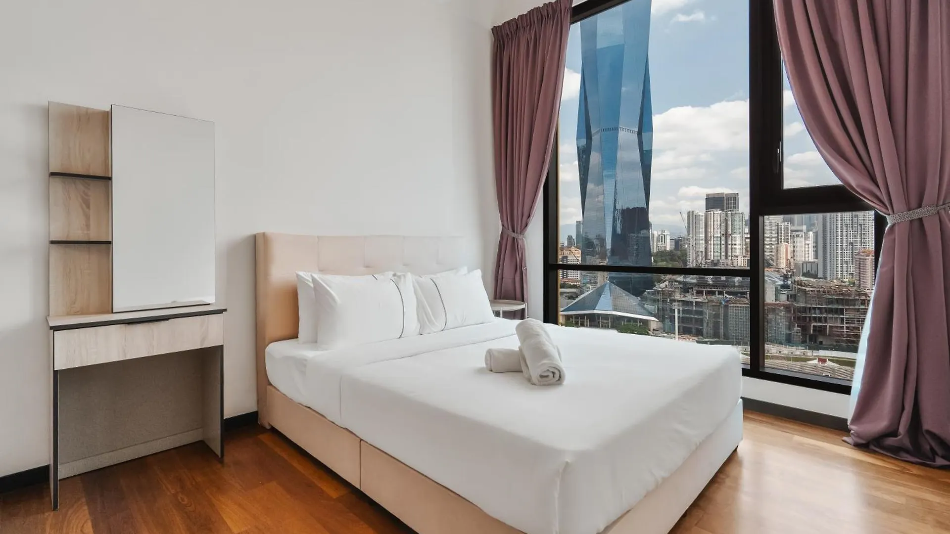Kl118 View 3Br Suite - 3Mins To Station Opus Kl Kuala Lumpur 0*,