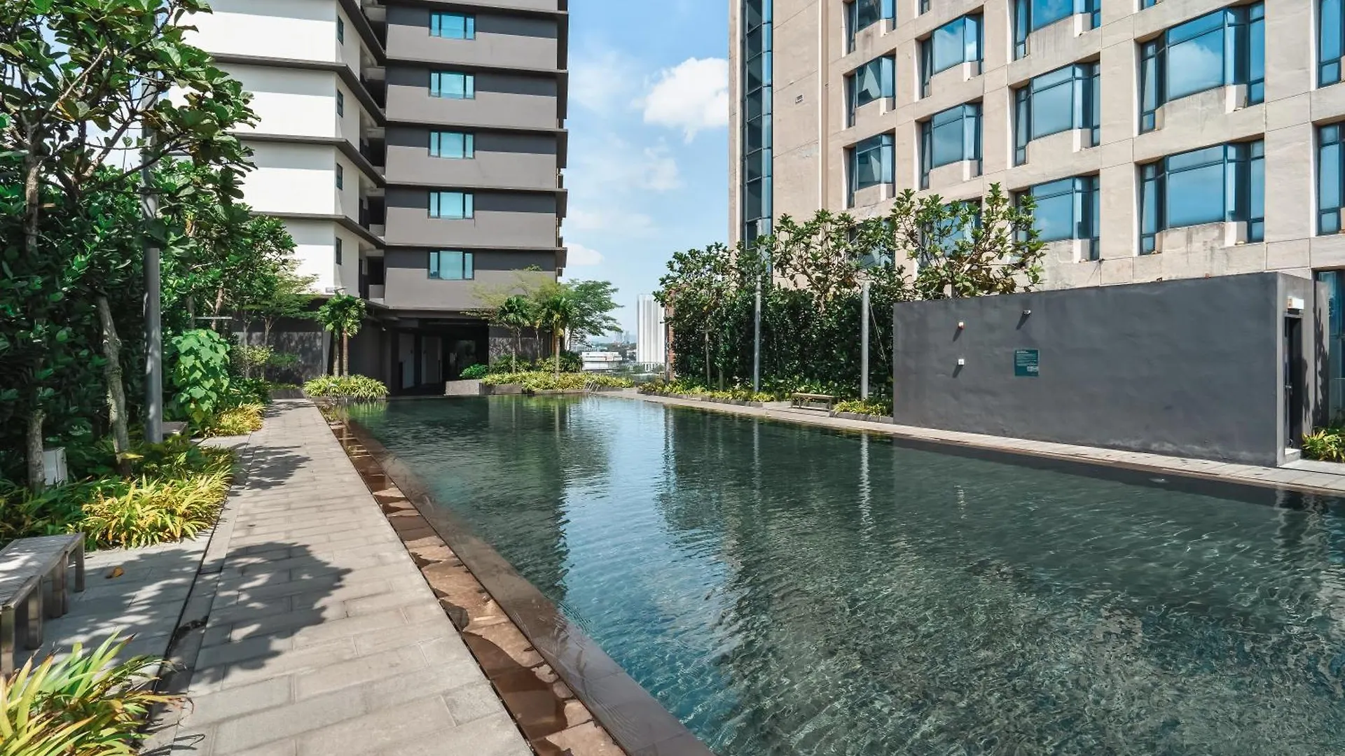 Apartment Kl118 View 3Br Suite - 3Mins To Station Opus Kl Kuala Lumpur