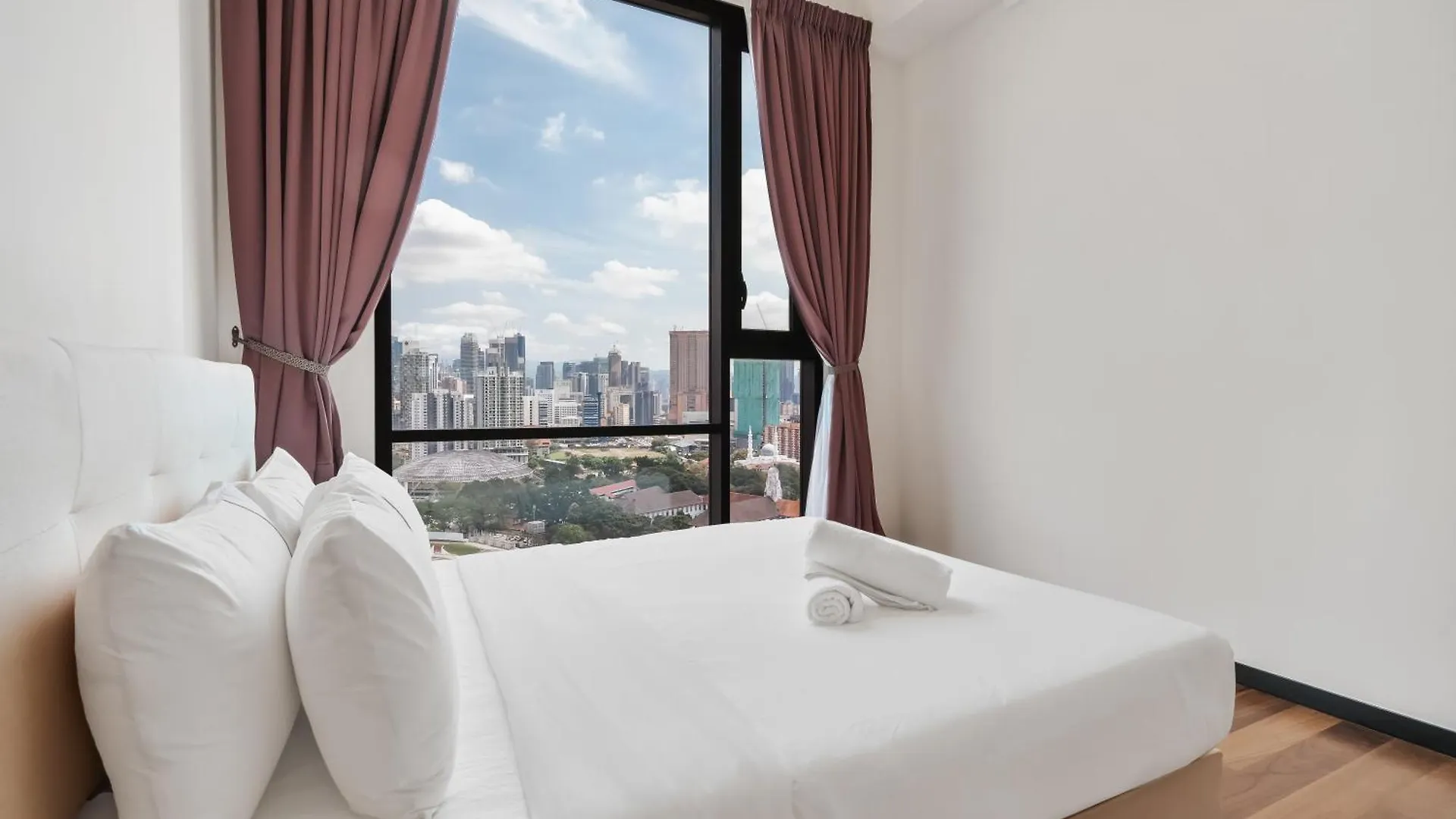 Apartment Kl118 View 3Br Suite - 3Mins To Station Opus Kl Kuala Lumpur Malaysia